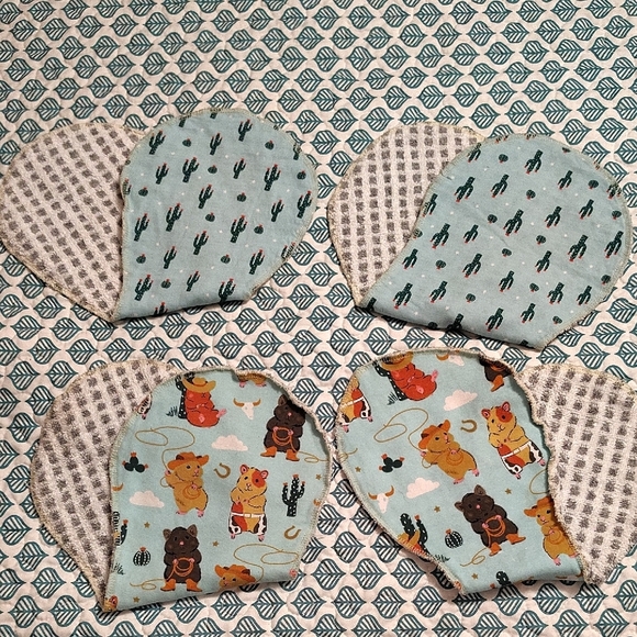 Set Of 4 Burp Clothes Western Cowboy Mouse And Cactus - Picture 1 of 5